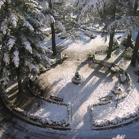 Hotel Miravalle 2000 Лициано ин Белведере Екстериор снимка