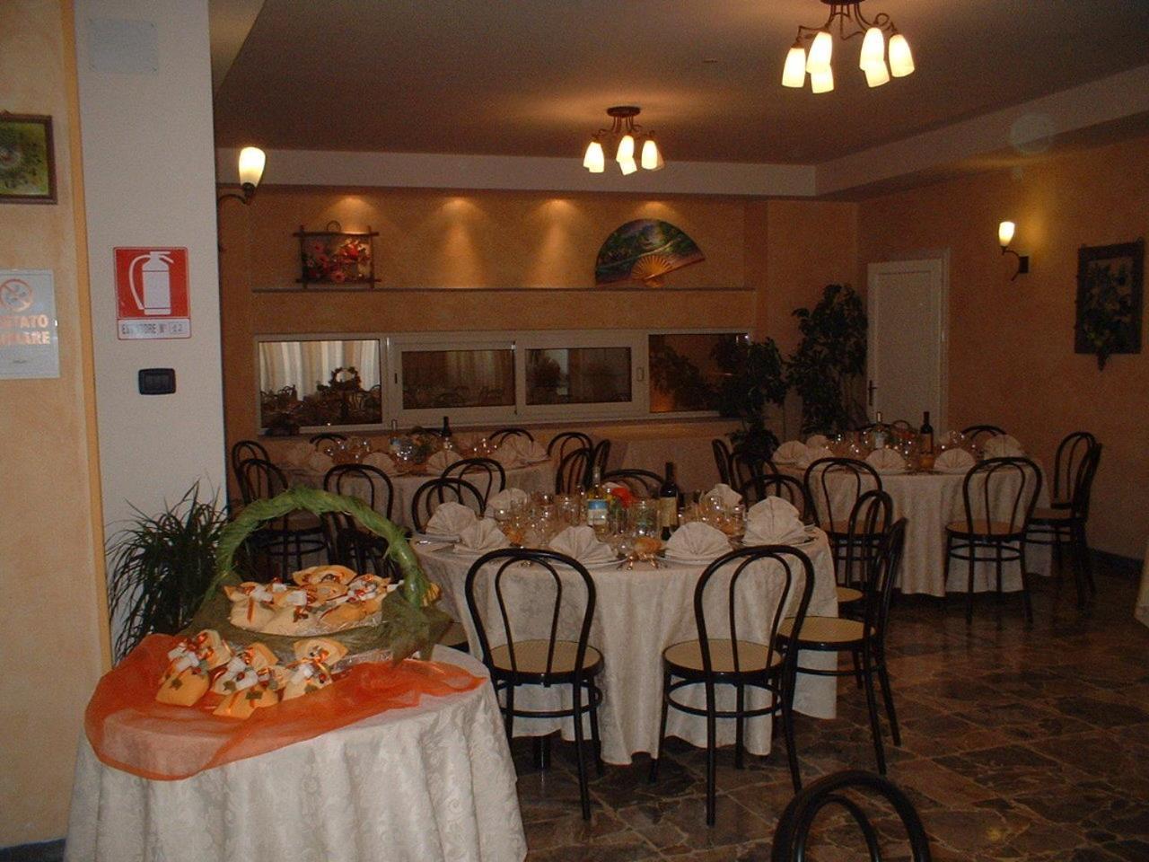 Hotel Miravalle 2000 Лициано ин Белведере Екстериор снимка